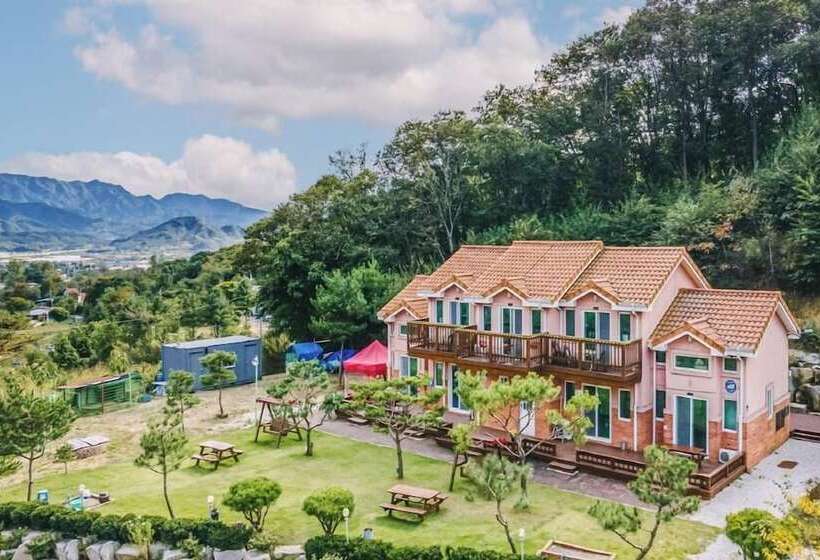 Pocheon Swimpyo Pension