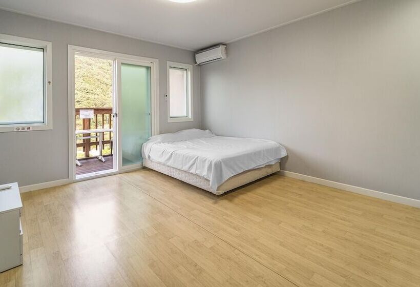 Pocheon Swimpyo Pension