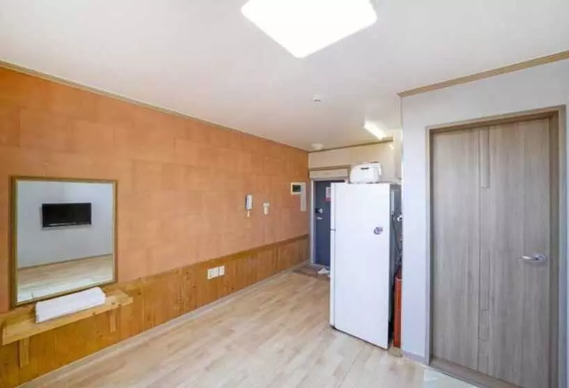 Yongmaru Pension
