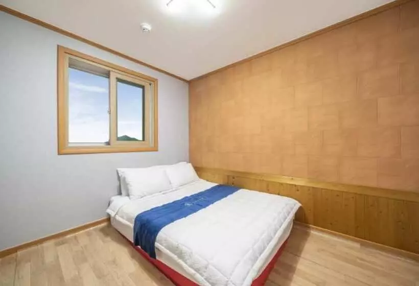 Yongmaru Pension