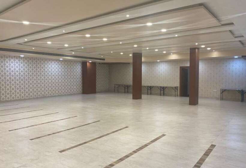 Aman Palace By Shrigo Hotels