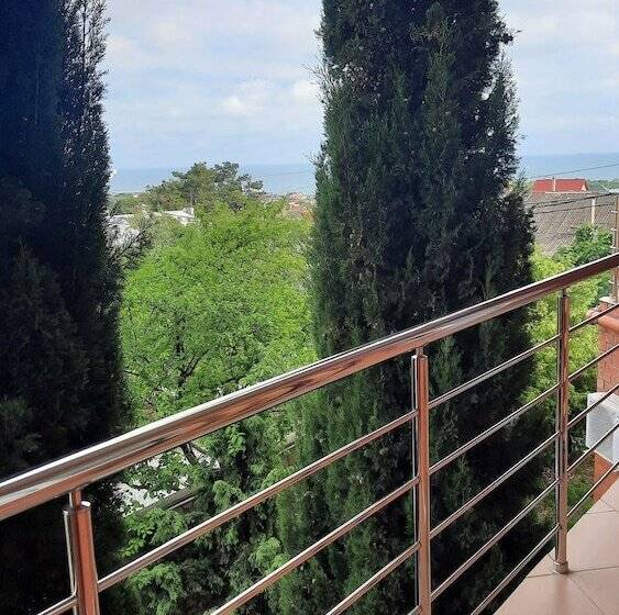 ベッドアンドブレックファースト La Villa