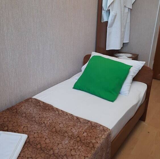 ベッドアンドブレックファースト La Villa