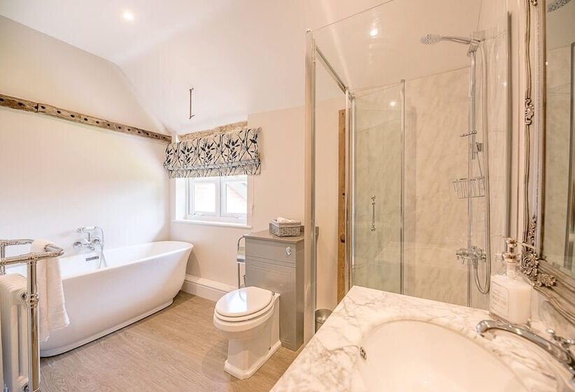 Chapel Cottage, Pond Hall Farm, Hadleigh