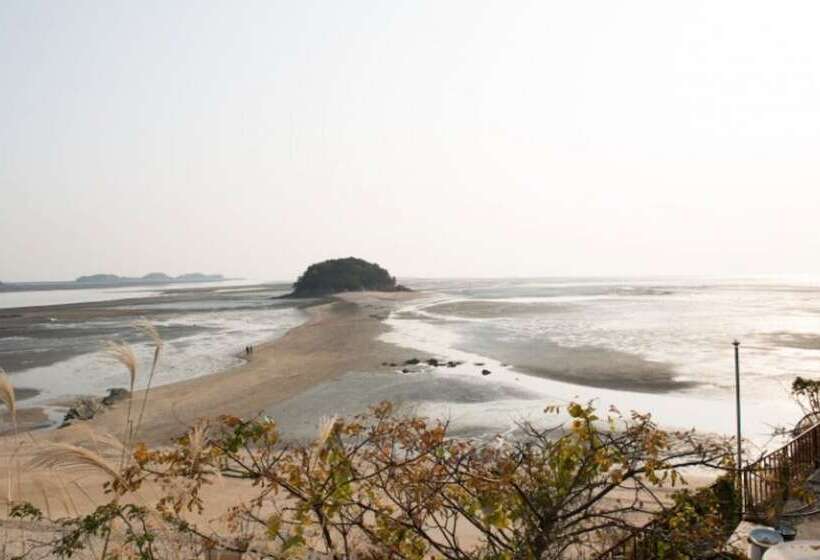 Daebudo Daldal Pension