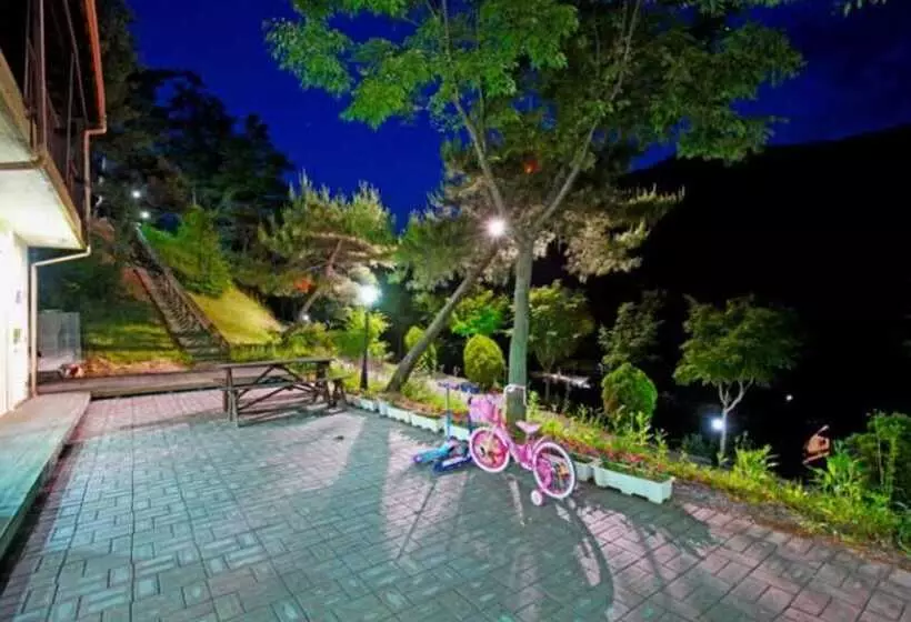 Danyang Sky Garden Pension