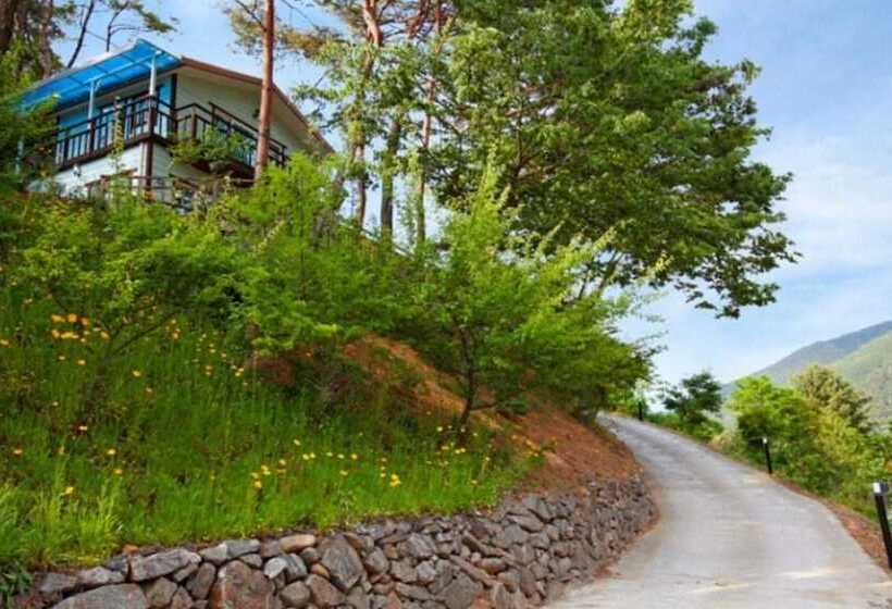 Danyang Sky Garden Pension