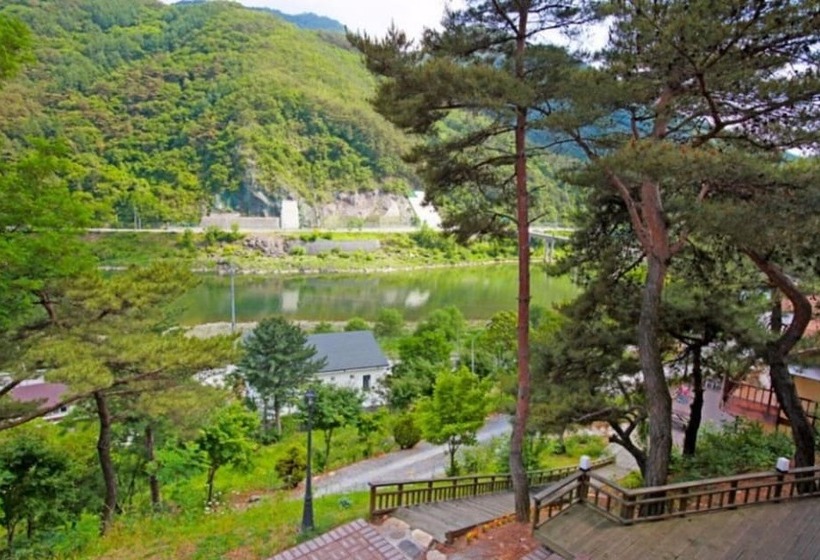 Danyang Sky Garden Pension