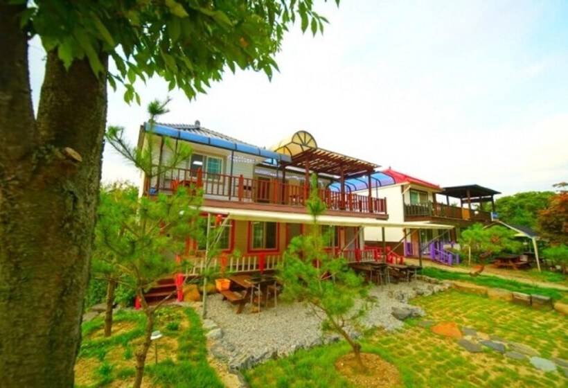 Goesan Namusori Pension