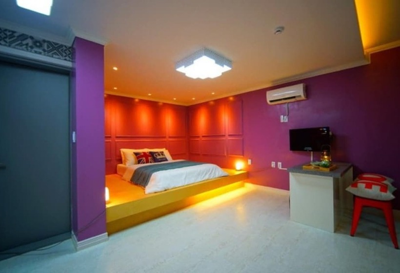 Goesan Namusori Pension