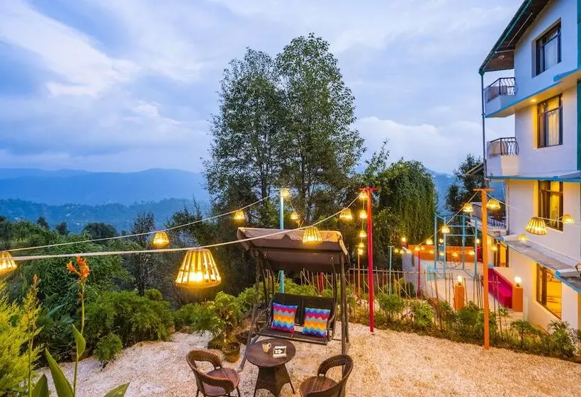 Gostops Mukteshwar   Hostel