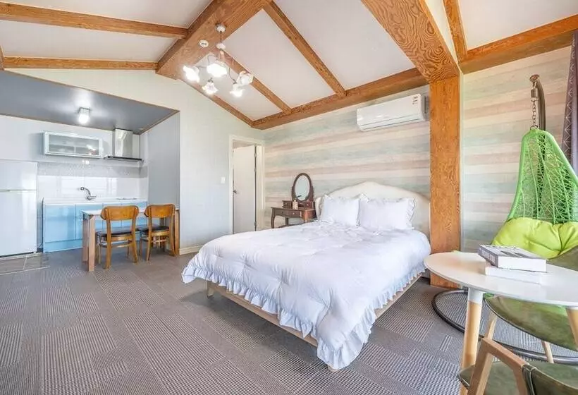 Gyeongju Baobao Pet Pension