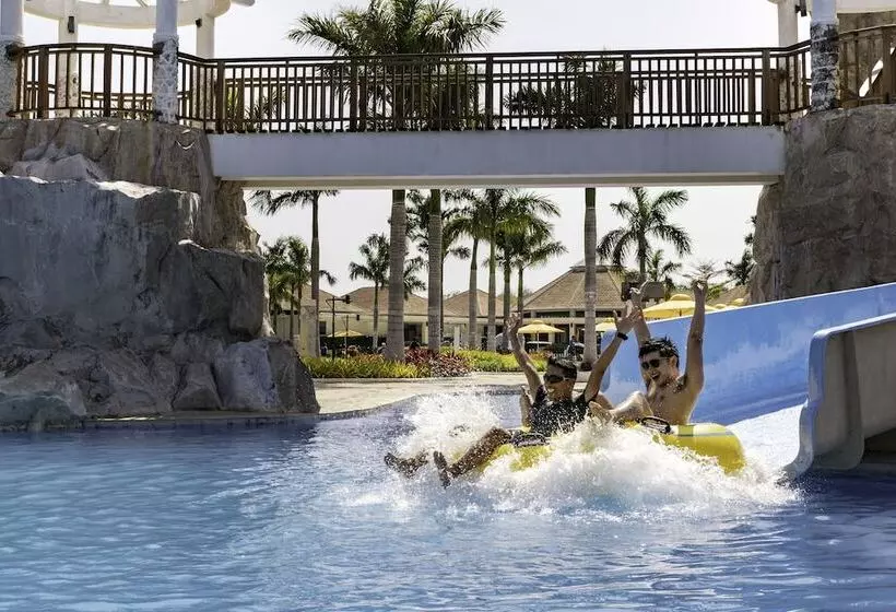 Hotelli Cocoons Casobe