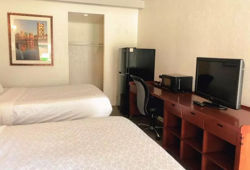 Hotelli Super 8 By Wyndham San Jose Airport