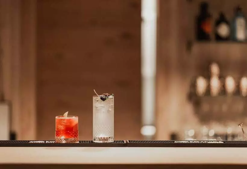 ホテル Firstpeak Zauchensee