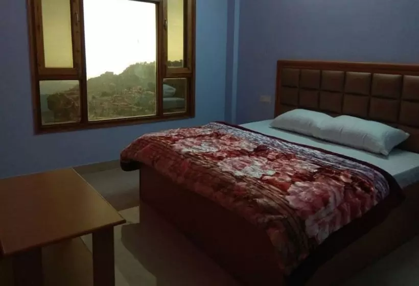 Hotelli Goroomgo Divine Hills Shimla