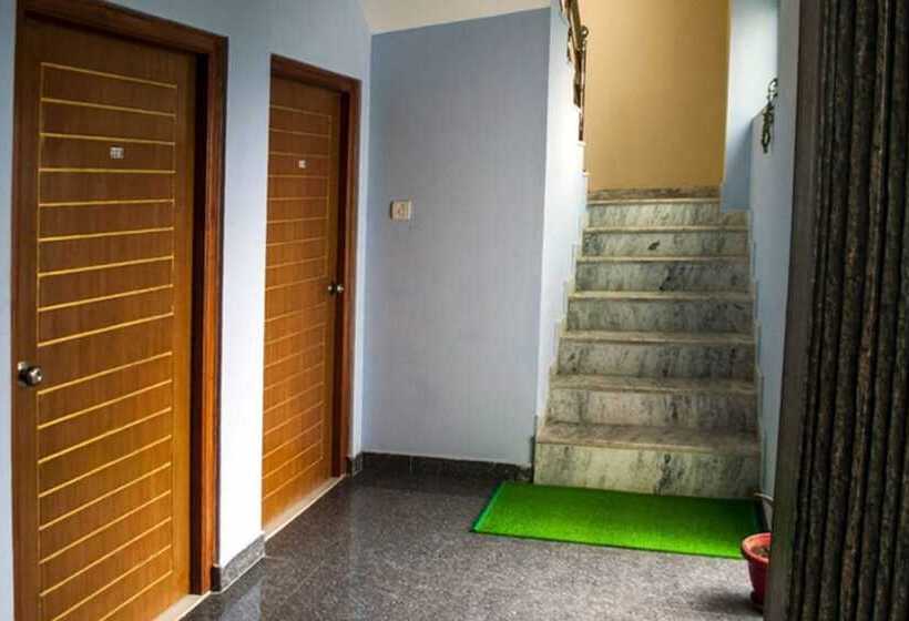 فندق Goroomgo Divine Hills Shimla