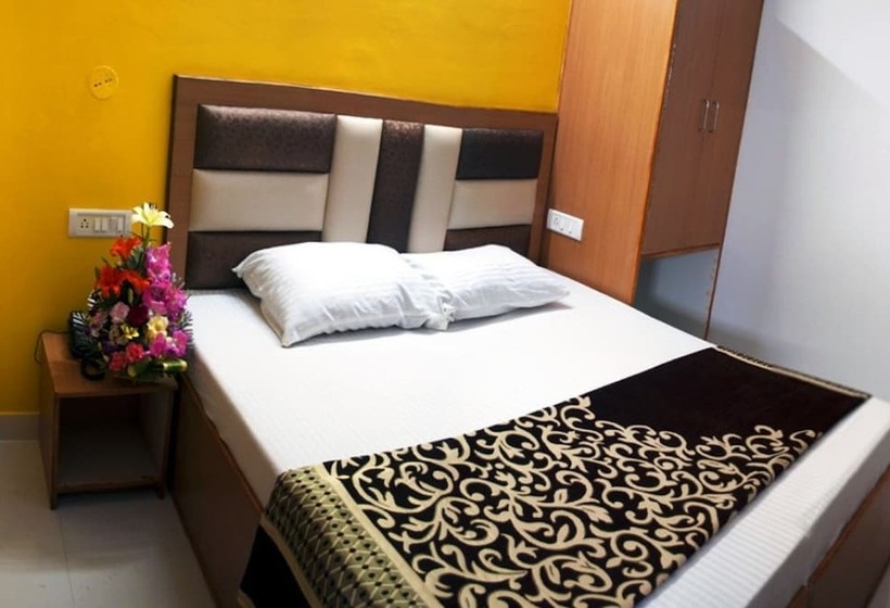 فندق Goroomgo Divine Hills Shimla