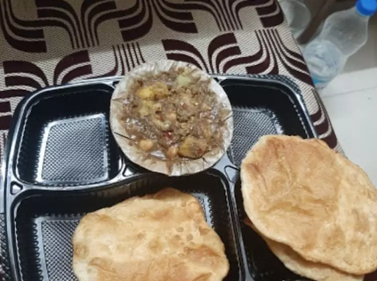 ホテル Goroomgo Shimla Inn Lucknow