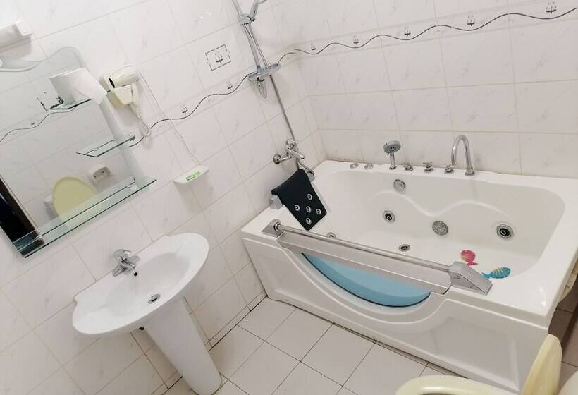 هتل Residence Jeanne D Arc