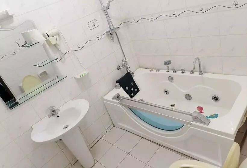 هتل Residence Jeanne D Arc