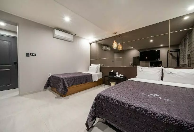 モーテル Pyeongtaek Mong 2