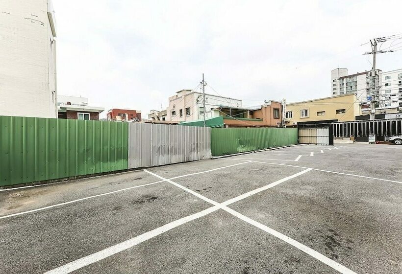 מוטל Seosan Feel