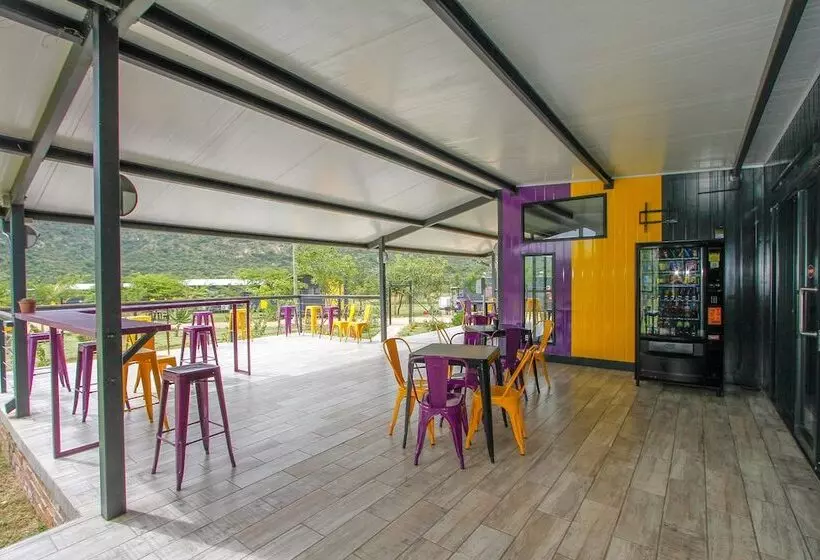 Motelli Sleepover Moria