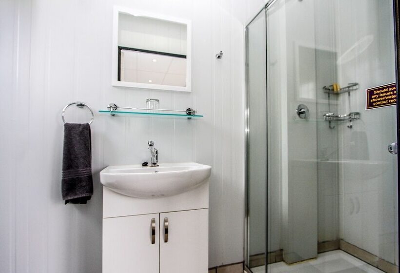 מוטל Sleepover Moria