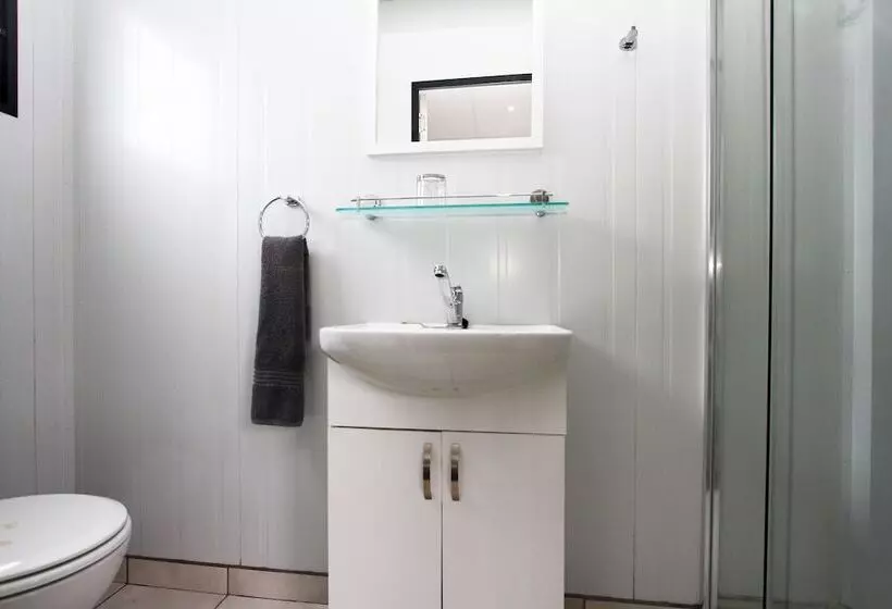 Motelli Sleepover Moria