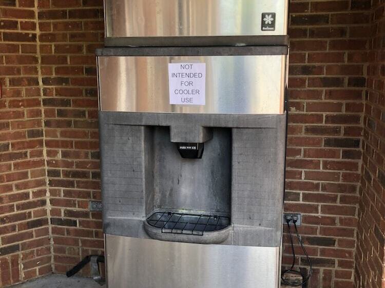 Motel The Tompkinsville Inn