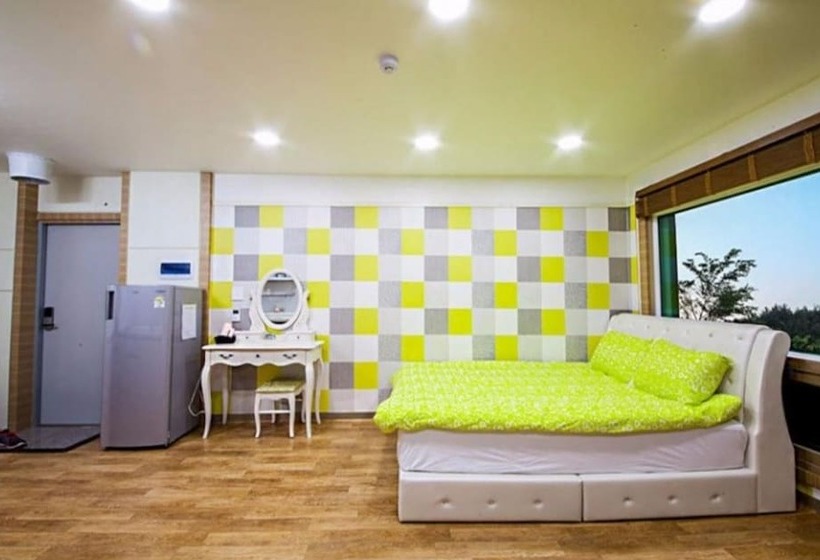 Namhae Bamsum Story Pension