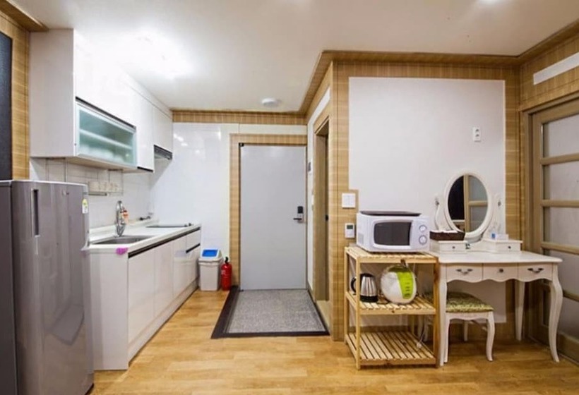 Namhae Bamsum Story Pension