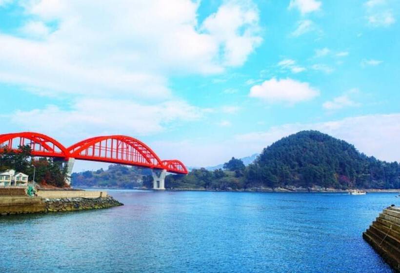 Namhae Marin K Pension