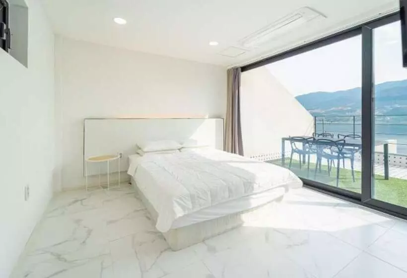 ペンション Hapcheon Rest Pool Villa