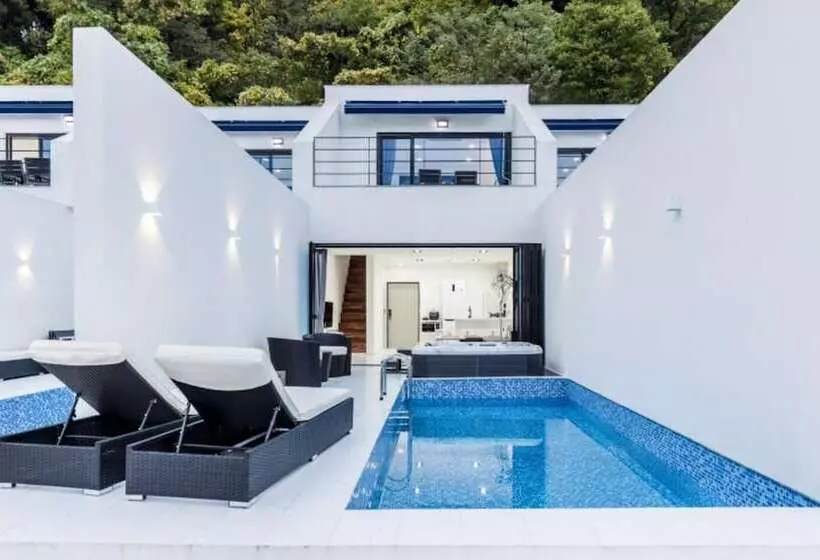 ペンション Hapcheon Rest Pool Villa