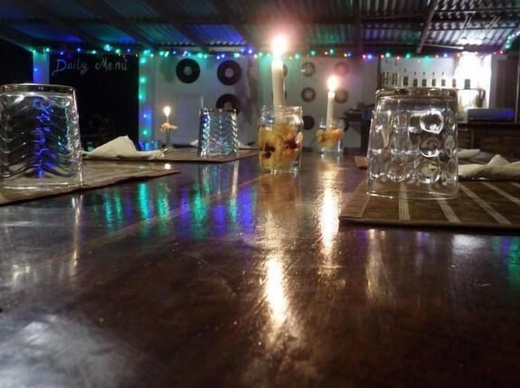 پانسیون La Familia Guesthouse