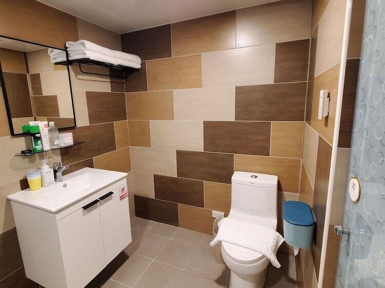 پانسیون Stay A Moment Inn