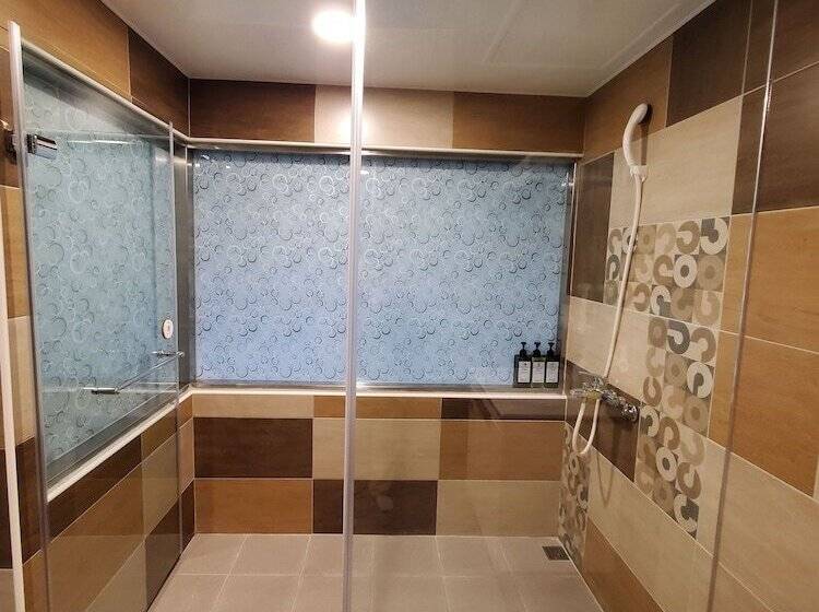 پانسیون Stay A Moment Inn