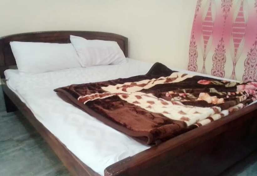 Pensión The Riverine Inn