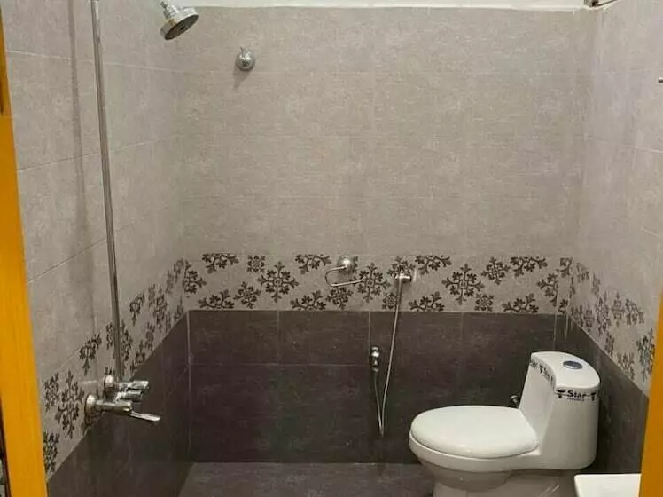 پانسیون The Riverine Inn