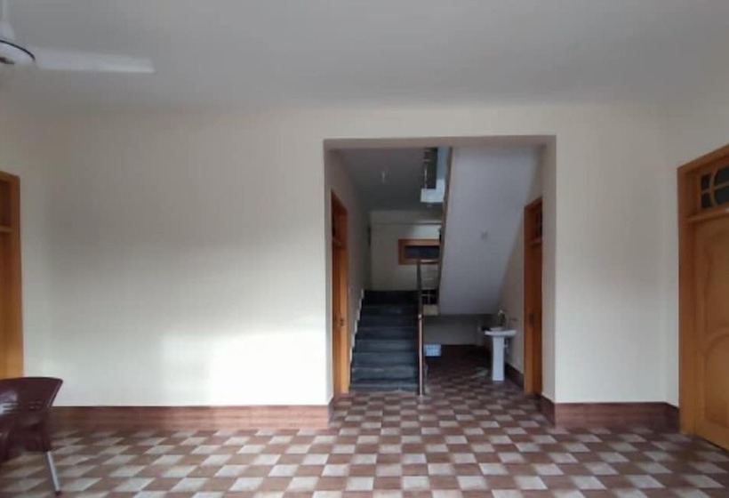 Pensión The Riverine Inn