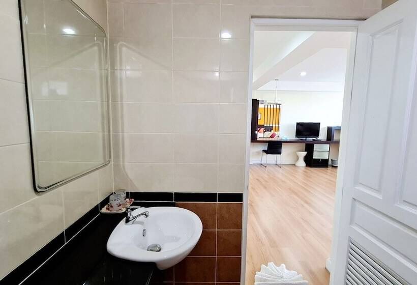 Majatalo Tp House @town