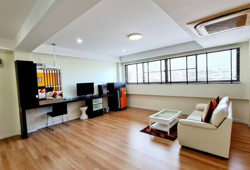 Majatalo Tp House @town