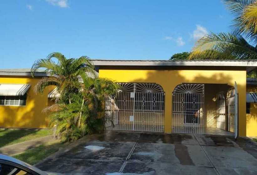 پانسیون Villa Elly