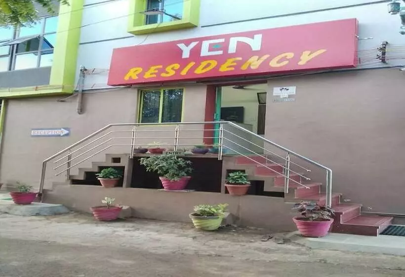 ペンション Yen Residency