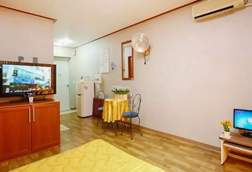 Pocheon Supsogui Hayanjip Pension