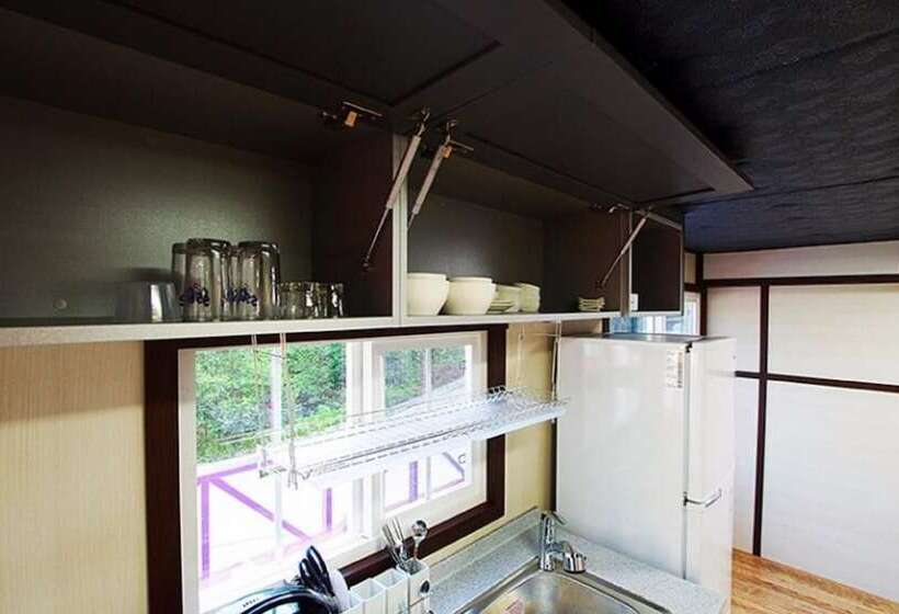 Samcheok Supsokbada Pension