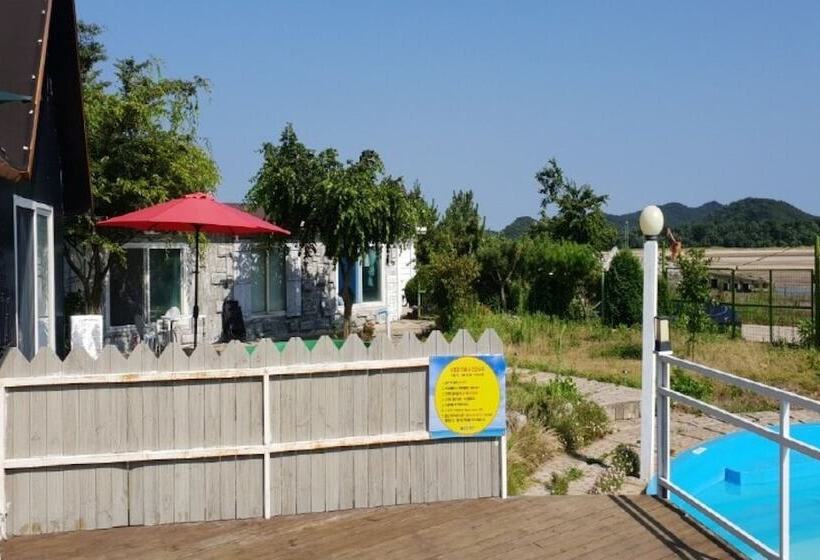 Taean Byeolbada Pension