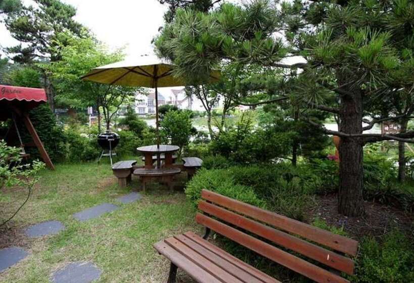 Taean Sky Garden Pension